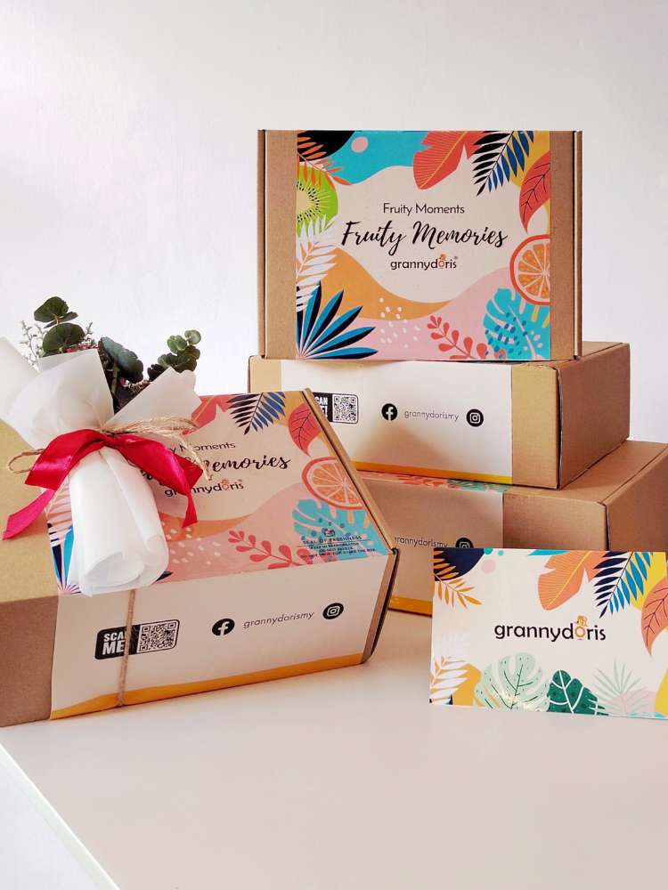 Granny Doris Designer Gift Box