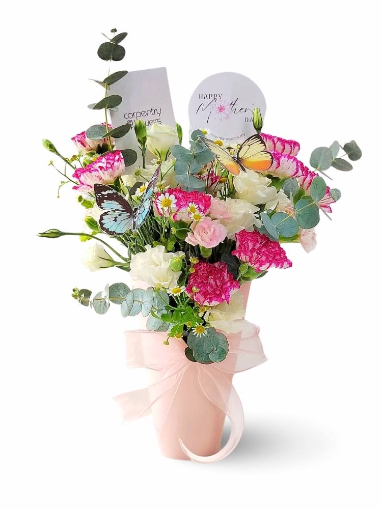Love You Mom Mother's Day Flowers delivery Kuala Lumpur & Selangor