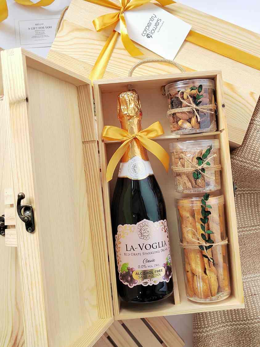 Summer Delight Sparkling Juice & Snacks Gift Delivery Malaysia