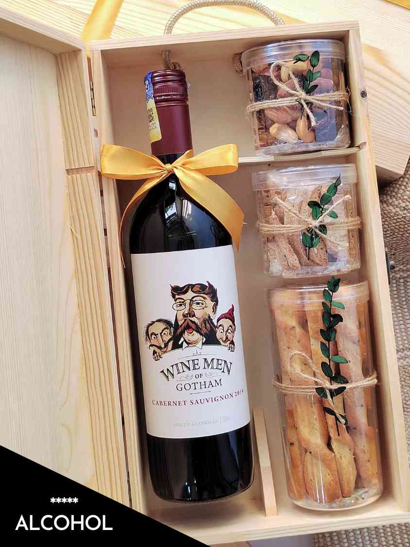 Tasteful Treats - Wooden Gift Box