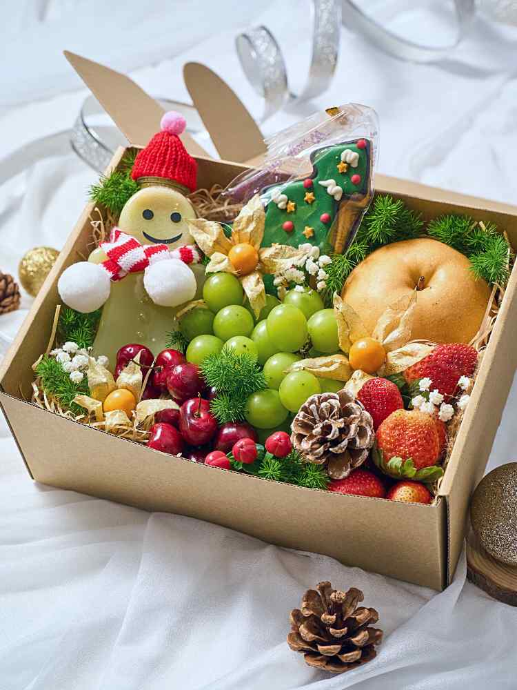 
                      
                        Berry Xmas With Christmas Tree Cookie Fruit Gift Box delivery Malaysia
                      
                    