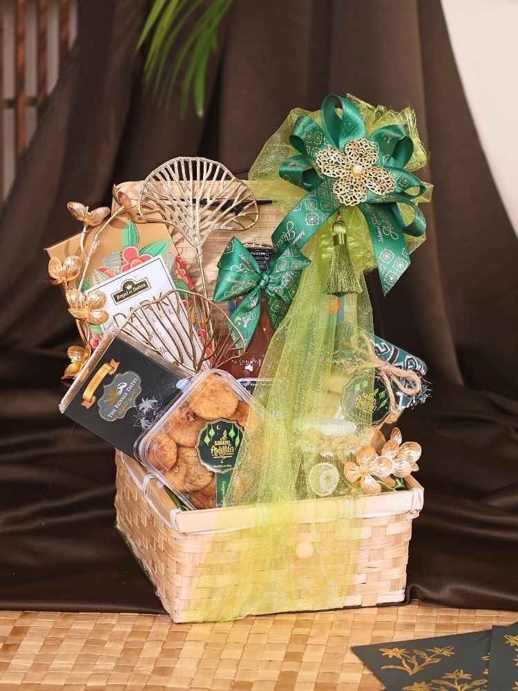Hamper Raya Simple Ramadan Gift Sets & Raya Hamper Same-Day Delivery – Granny Doris