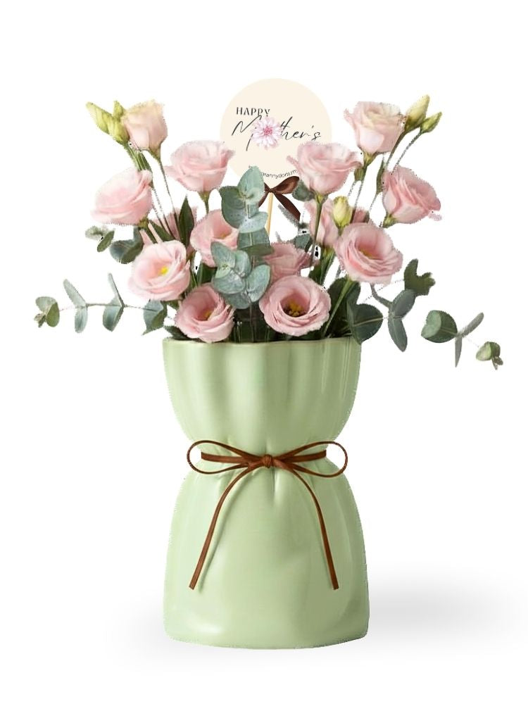 Graceful Love fresh cut flowers and vase delivery Kuala Lumpur & Selangor