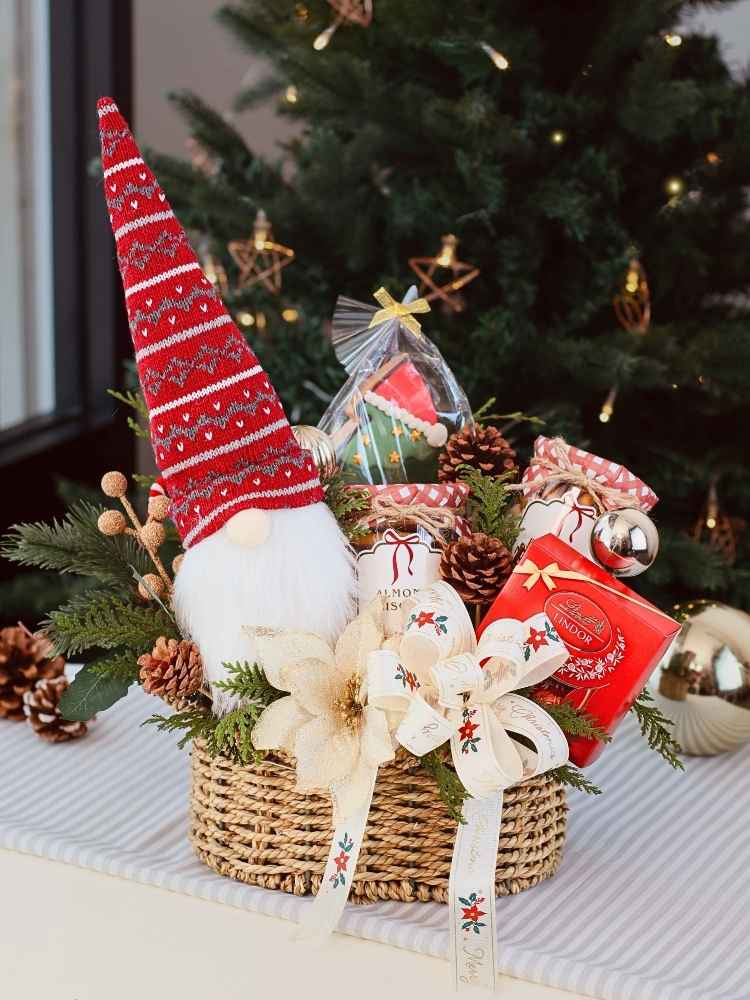 Holly Jolly Christmas Hamper delivery Malaysia