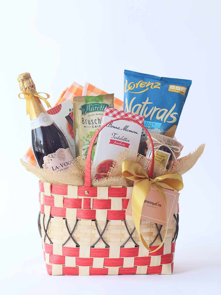 Summer Picnic Gift Basket delivery KL