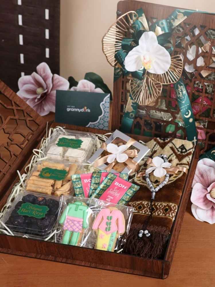 Takbir Raya - Ramadan & Raya Gift Box delivery Malaysia