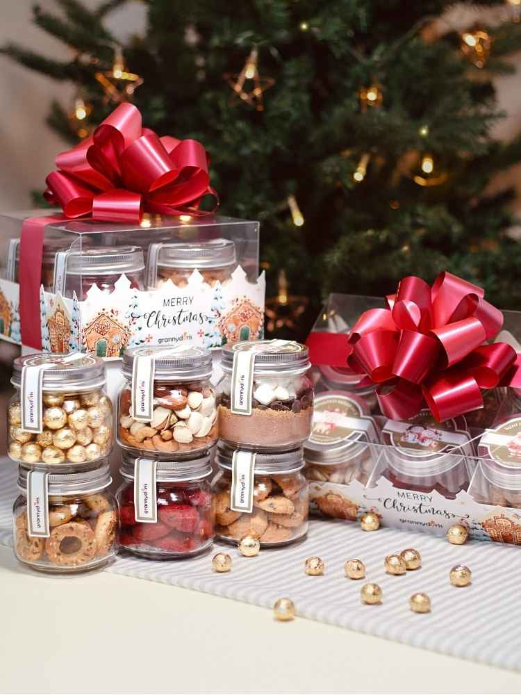 The Merriest Christmas Cookies & Chocolate Gift Box delivery Malaysia