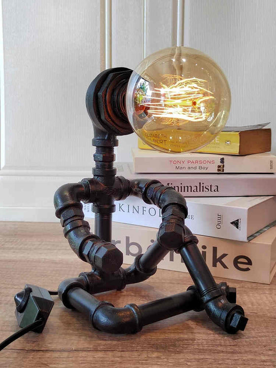 Thinking Man Retro Table Lamp_Black