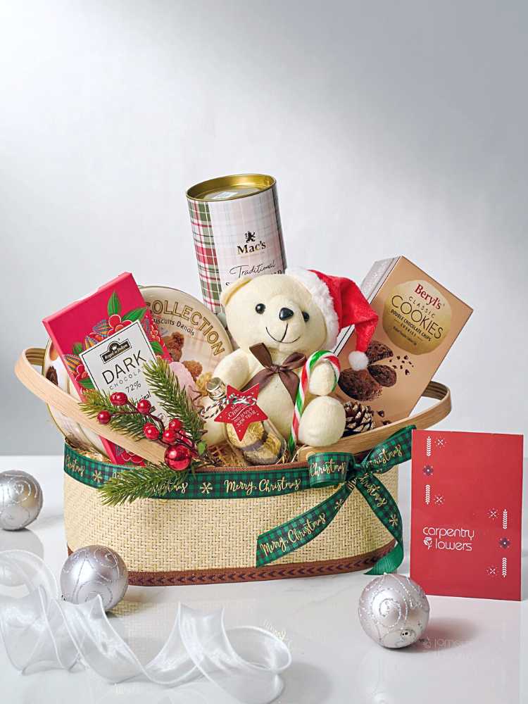 Winter Wonder Bear_Christmas Hamper