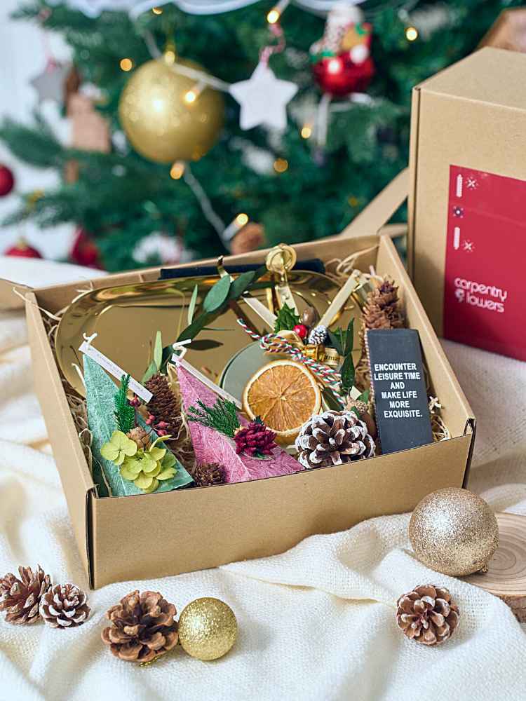 Xmas Tree Candle Gift Box delivery Malaysia