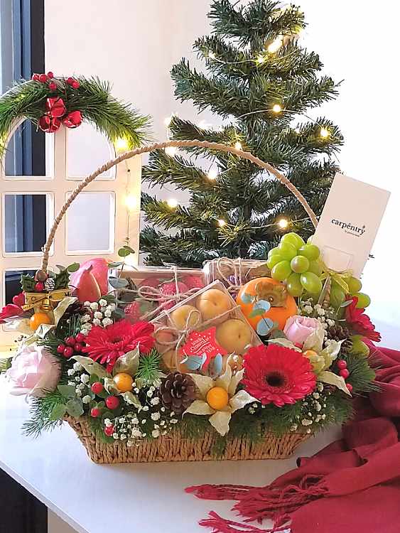 Blissful Christmas_Fruit Basket