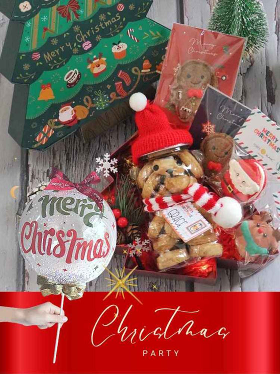 Christmas Bear Cookies & Macaron_Gift Set