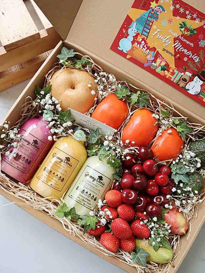 
                      
                        Fruity Sensations_Christmas Fruit Box
                      
                    