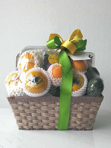  Granny Doris-Exotic Fruit Basket