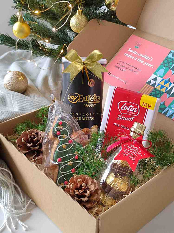 Happy Xmas_Popcorn & Chocolate Gift Box