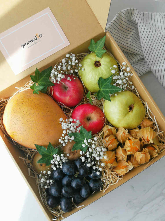 Mango In The Wonderland Fruit Box