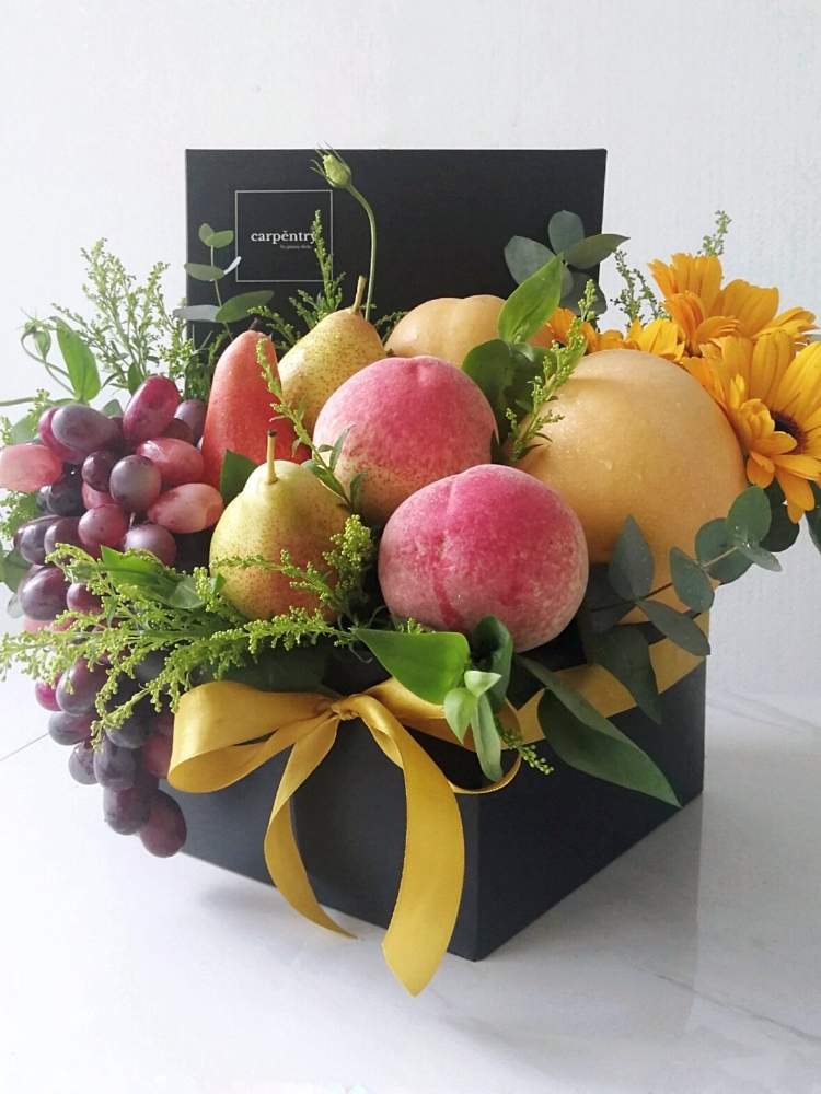 My Indulgence Flower & Fruit Box