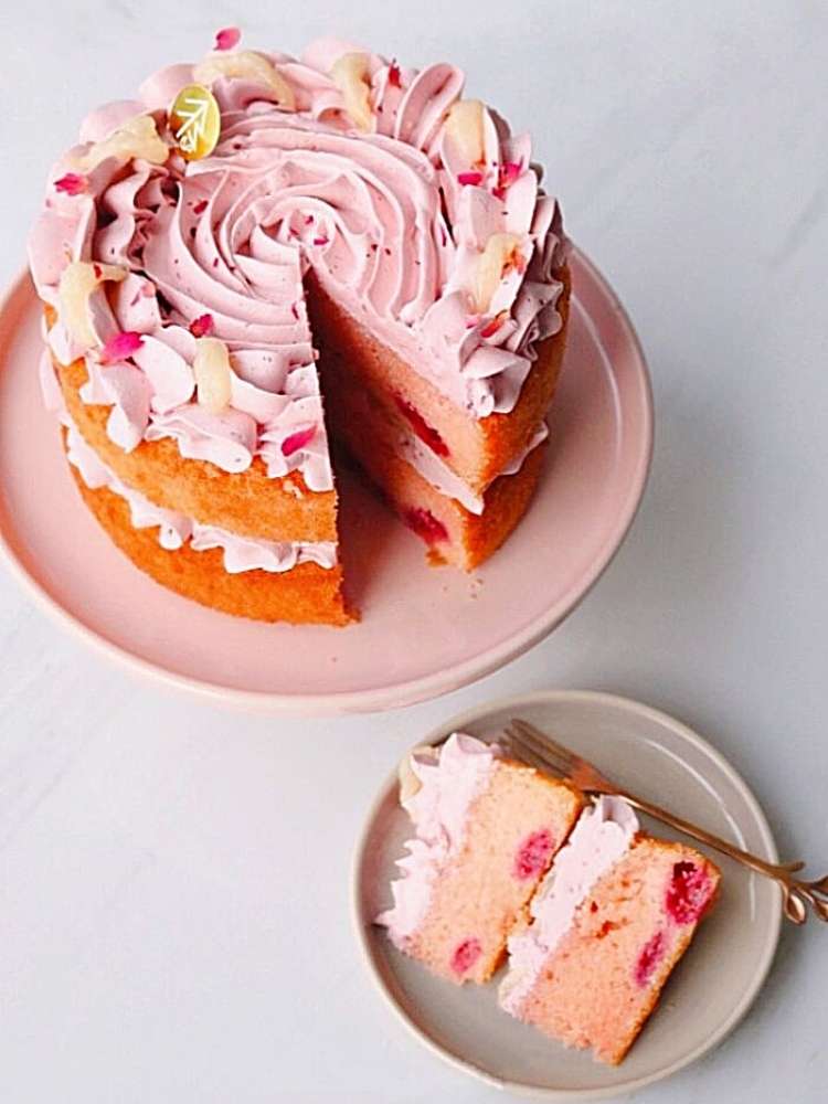 
                      
                        Celebration Bundle - Balloon & Cake (Sparkling Juice)
                      
                    