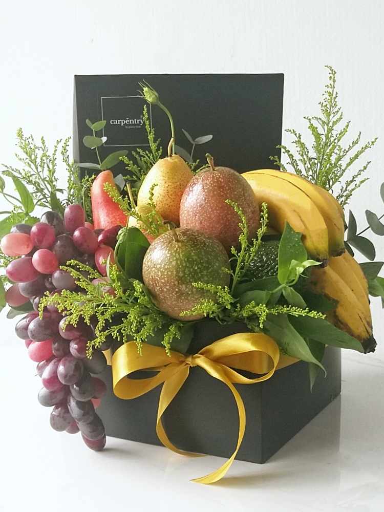 True Obsession Flower & Fruit Box